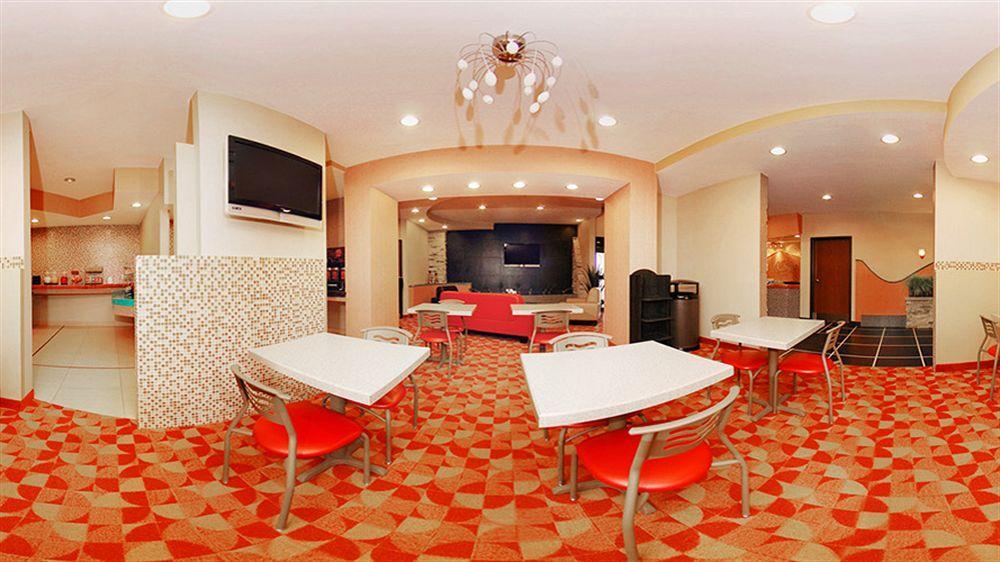 Hometowne Studios & Suites Вашингтон Екстер'єр фото